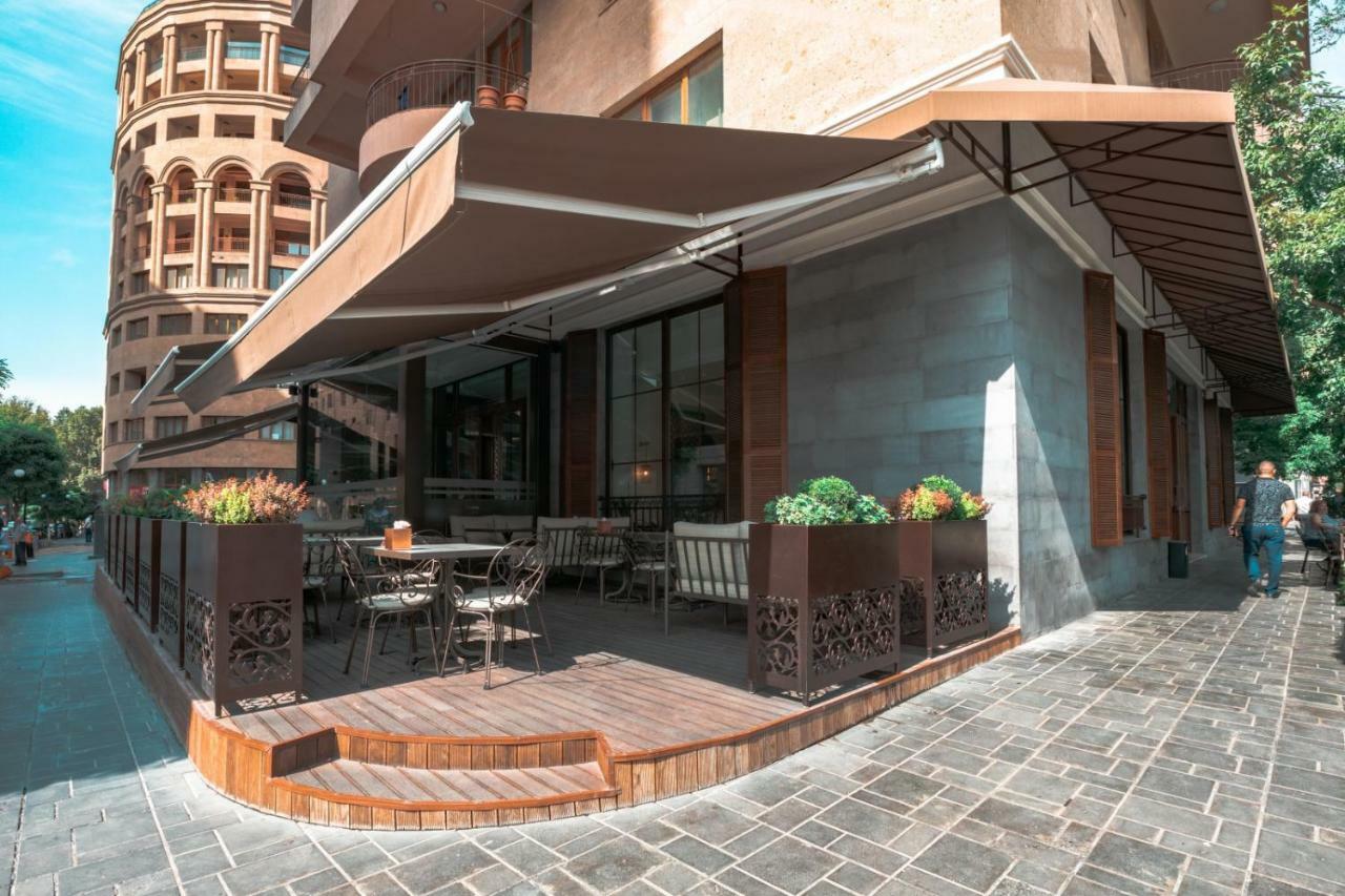 Апартаменты Yerevan Apart Republic Square Экстерьер фото